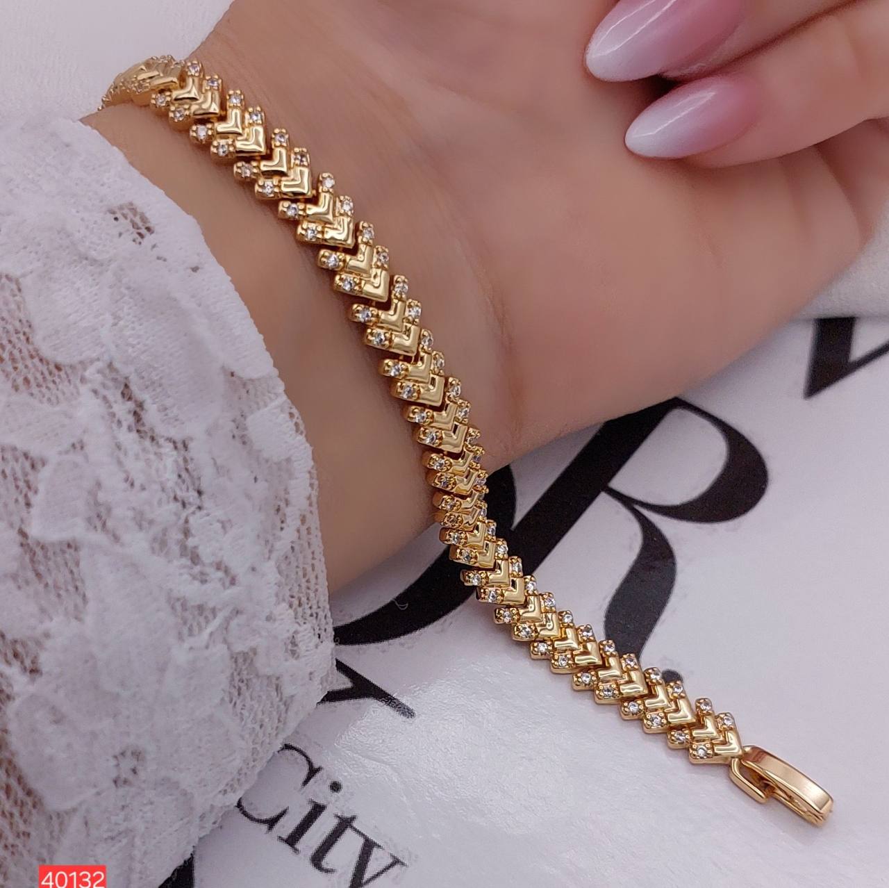 دستبند مارک ژوپینگ اصل کد 40132